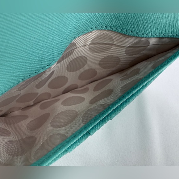 Kate Spade Wallet - Picture 8 of 8